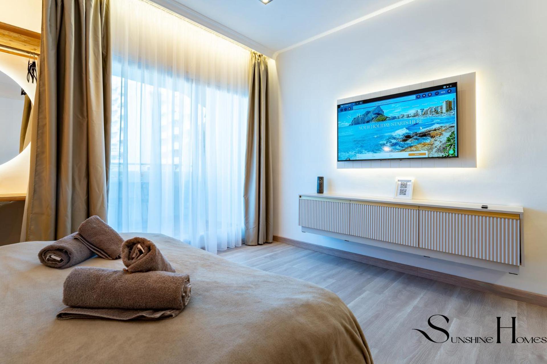 Seaview Beachfront With Aqua Park & Balcony Appartement Benalmádena